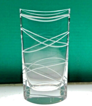 SPI Best-of-Show Trophy Nambé Crystal Vase designed by Karim Rashid